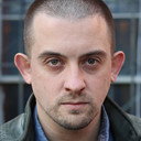 Levi Krevinghaus als Uncle Blackwood