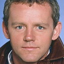 David Morse als Cdr. Adam Beck
