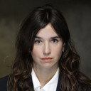 Noémie Develay-Ressiguier als Camille (en alternance)