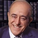 Sakıp Sabancı als Self
