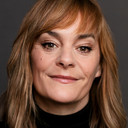 Karen Hader als Couple qui s'engueule