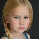 Emily Katherine Ford als The Girl