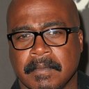 Marlon Young als News Cameraman