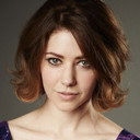 Catherine Steadman als Julia Bertram