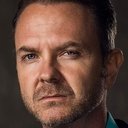 Randy Davison als Dr. Kozlov