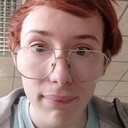 Hugo Higueras als Balding Student