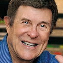 "Cousin Brucie" Morrow als Magician