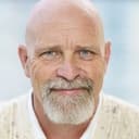 Grant Vlahovic als Dan