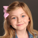 Olive Bernadette Hoffman als Sarah Camper