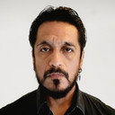 Gustavo Rivas als Alejandro