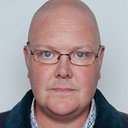 Dominic Brunt als Taxi Driver