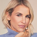 Vogue Williams als Self - Presenter