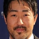 Kenneth Choi als Chester Ming