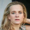 Caroline Hanke als Melanie