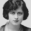 Mary Beaton als Miss Mazie