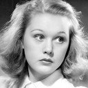 Patricia Raine als Peggy Ford