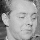 Pentti Lintonen als Tuotantopäällikkö