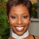 LaToya London als Leah
