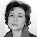 Mary Carrillo als Marquesa