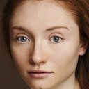 Ailbhe Cowley als Young Woman (Defendant in Court)