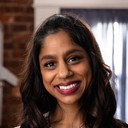 Samantha Seneviratne als Self - Host