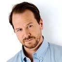 Robert Wahlberg als Kevin Savage