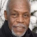 Danny Glover als Man with Black Eye Patch