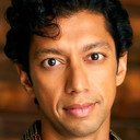 Adit Dileep als Carl