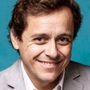 Álvaro Morales als Narrator (voice)