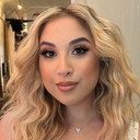 Carrie Berk als Karina