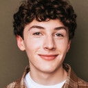 Patrick Scott McDermott als Lucas Hollister