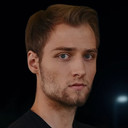 Marco John als Dennis Späht