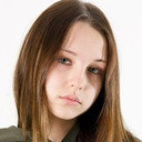 Olivia Viikant als Katriin
