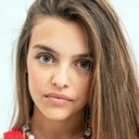 Éloïse Bernazzi als Marinette's sister (teenager)