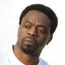 David Souk als Ayo Olembe