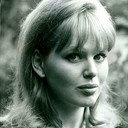 Patricia Brake als Mrs. Church
