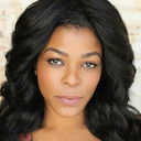 Monda Scott als Chanel