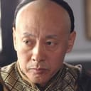 Hou Tianlai als Chief of Police