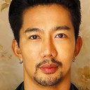 Sarawut Siriphet als Man