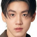 ภูมิสุวรรณ สุวรรณสถิตย์ als Ko Song