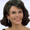 María Rosa Rodríguez als Mother