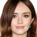 Olivia Cooke als Nancy Linnet