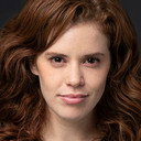 Steph Bumelcrownd als Marina