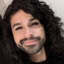 Gabriel Cazares als Knight / Villager