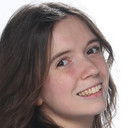 Lauriane Riquet als Sister Roasanna