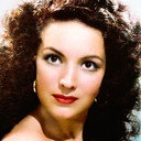 María Félix als Self  (archive footage)