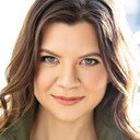 Angela Baumgardner als Reporter