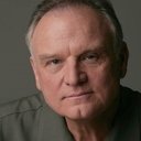 Bill Smitrovich als Wainwright