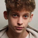 Joe Freeman als Luke Ellis