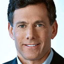 Strauss Zelnick als Self (archive footage) (uncredited)